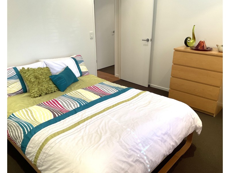 84 Victoria Parade, Coochiemudlo Island QLD 4184