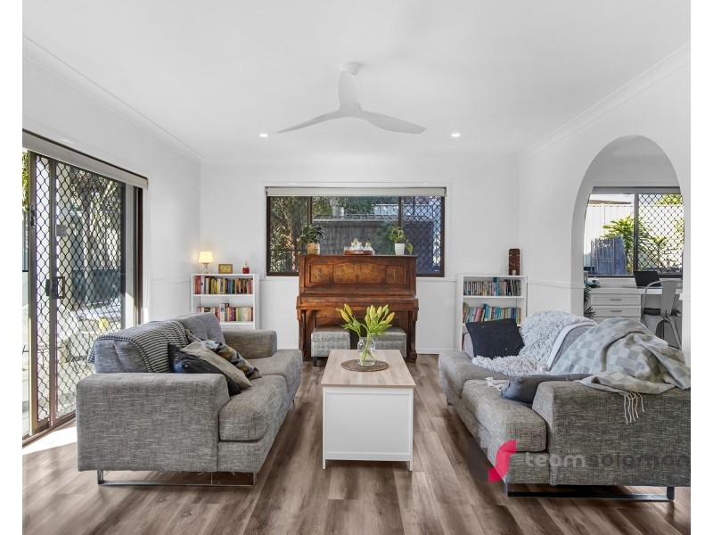 37 Russell Street, Cleveland QLD 4163