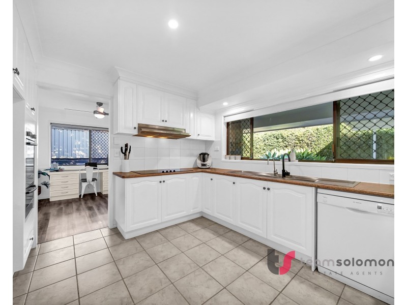 37 Russell Street, Cleveland QLD 4163