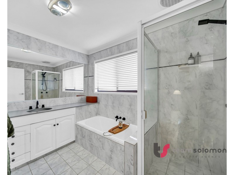 37 Russell Street, Cleveland QLD 4163