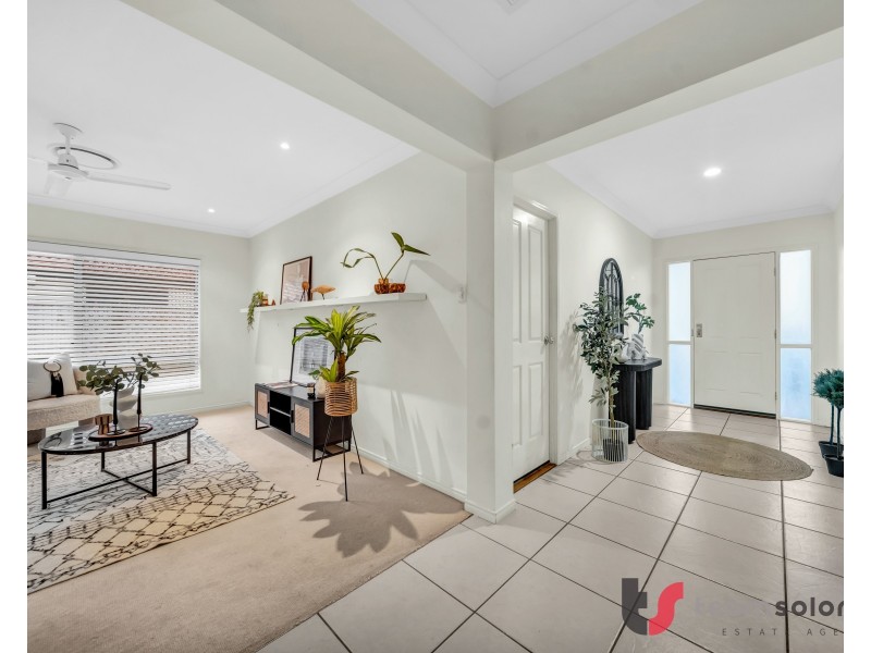 17 Horizon Place, Redland Bay QLD 4165