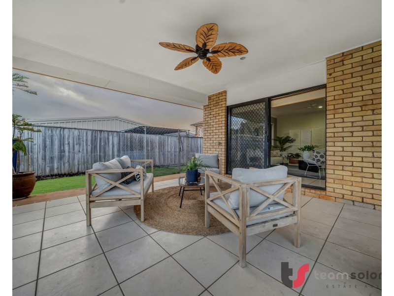 17 Horizon Place, Redland Bay QLD 4165