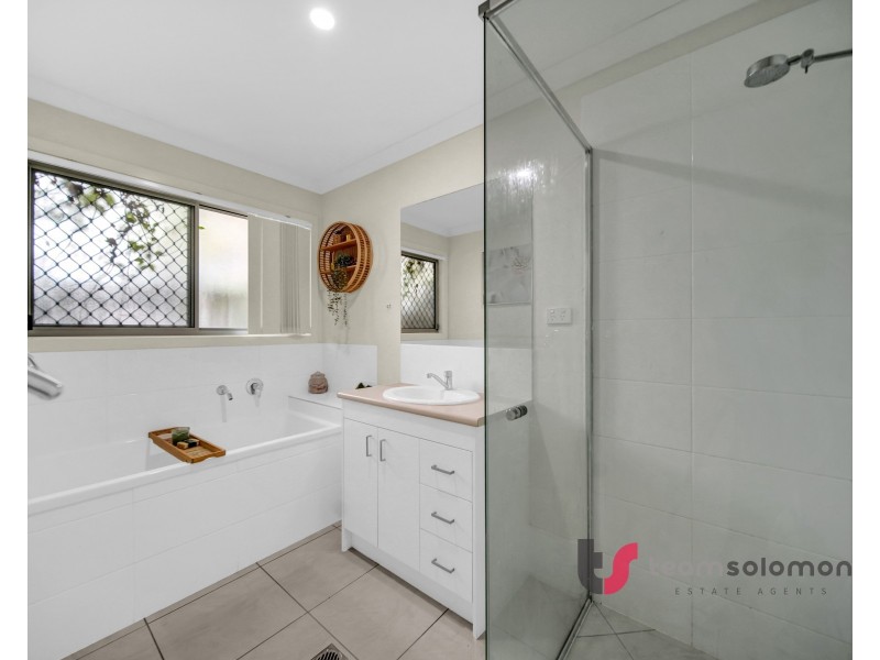 27 Keppell Street, Birkdale QLD 4159
