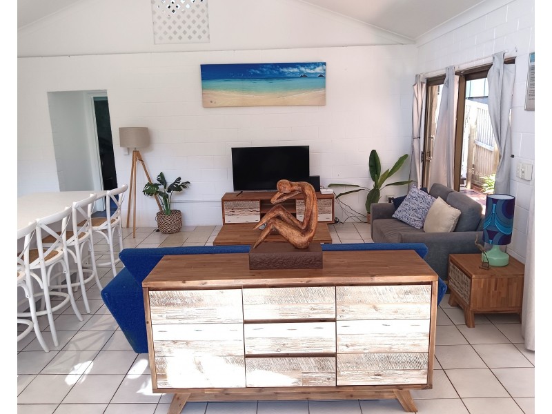 3 Mareela Street, Coochiemudlo Island QLD 4184