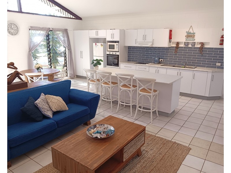 3 Mareela Street, Coochiemudlo Island QLD 4184