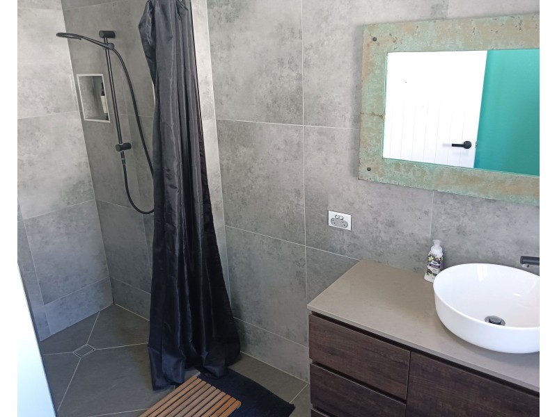 3 Mareela Street, Coochiemudlo Island QLD 4184