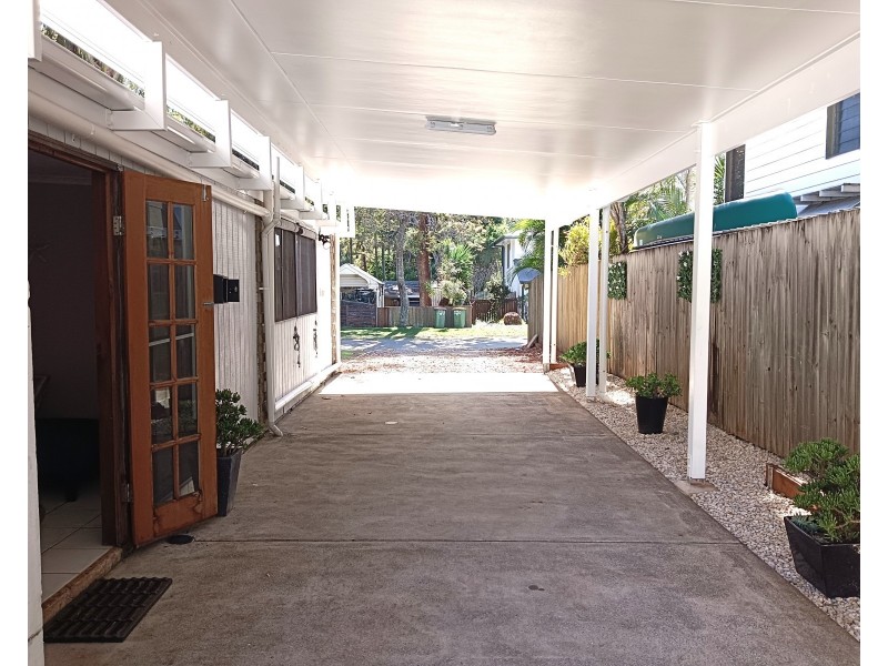 3 Mareela Street, Coochiemudlo Island QLD 4184