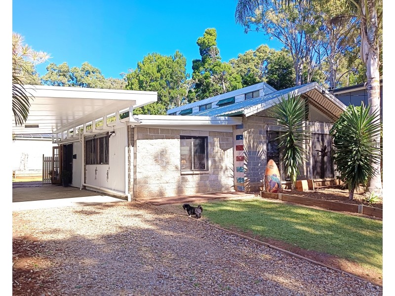 3 Mareela Street, Coochiemudlo Island QLD 4184