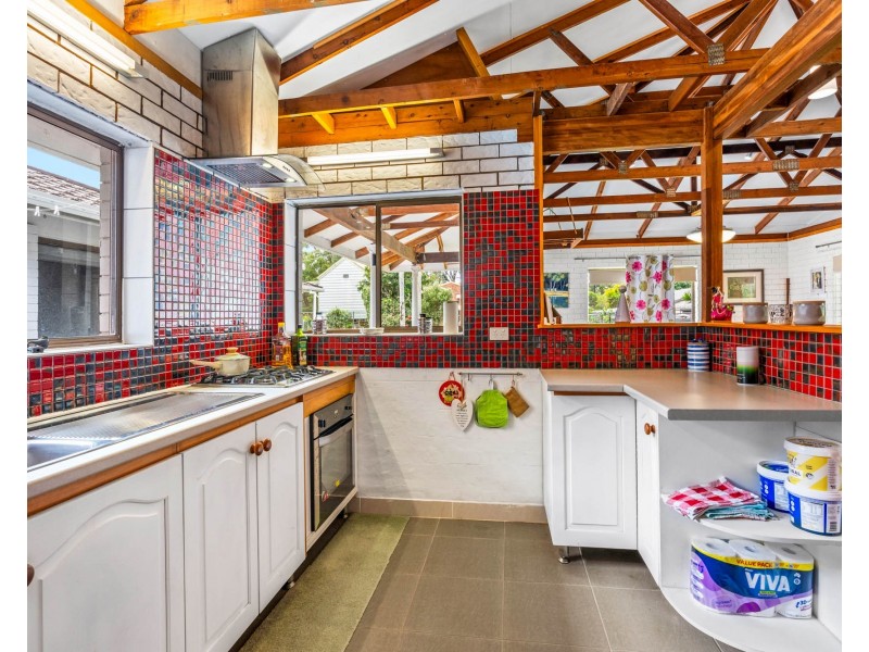 68 Beelong Street, Macleay Island QLD 4184