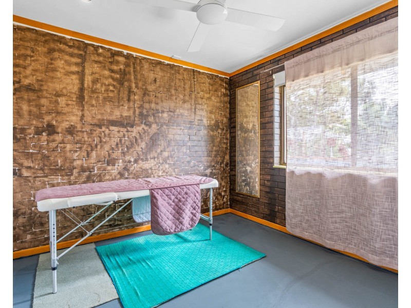 68 Beelong Street, Macleay Island QLD 4184