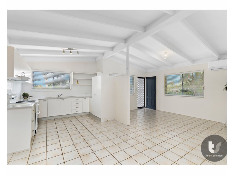 12 Rosella Street, Wellington Point QLD 4160