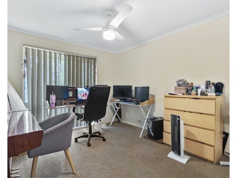 9 Kookaburra Street, Birkdale QLD 4159