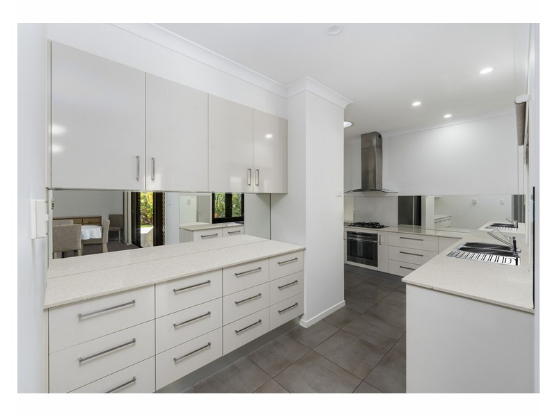 211 Panorama Drive, Thornlands QLD 4164