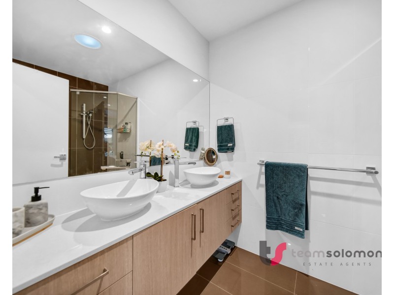 5/50 Compass Drive, Biggera Waters QLD 4216