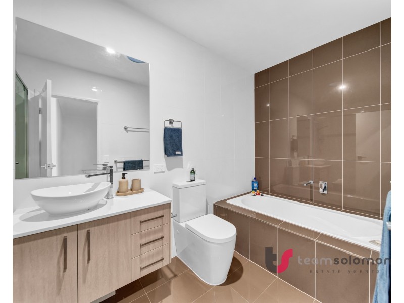 5/50 Compass Drive, Biggera Waters QLD 4216