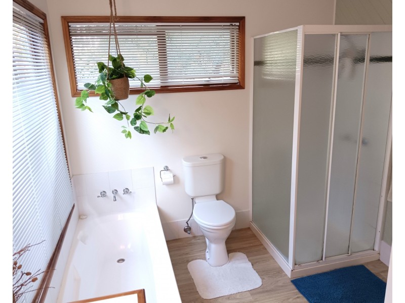 21 Shirley Street, Coochiemudlo Island QLD 4184