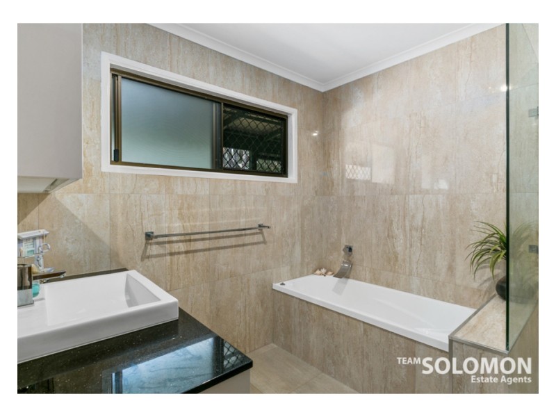 Coochiemudlo Island QLD 4184