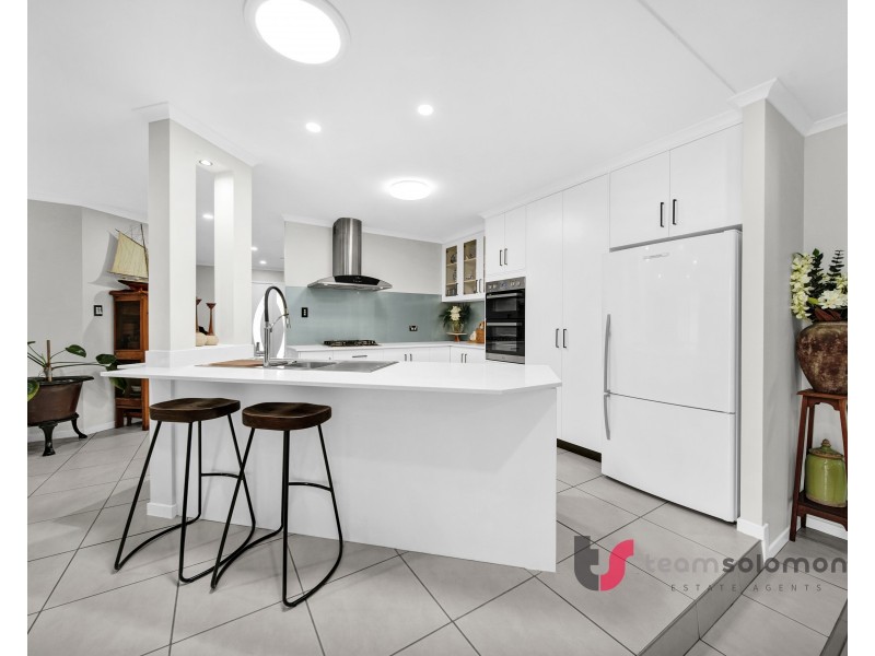 11 Portland Parade, Redland Bay QLD 4165