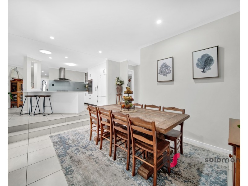 11 Portland Parade, Redland Bay QLD 4165