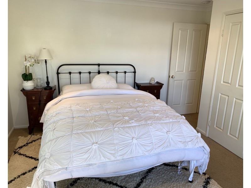 17 Aminya Street, Coochiemudlo Island QLD 4184