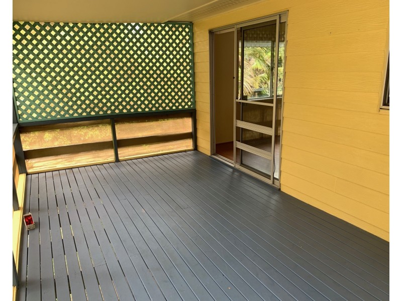 6 Mooroondu Street, Coochiemudlo Island QLD 4184