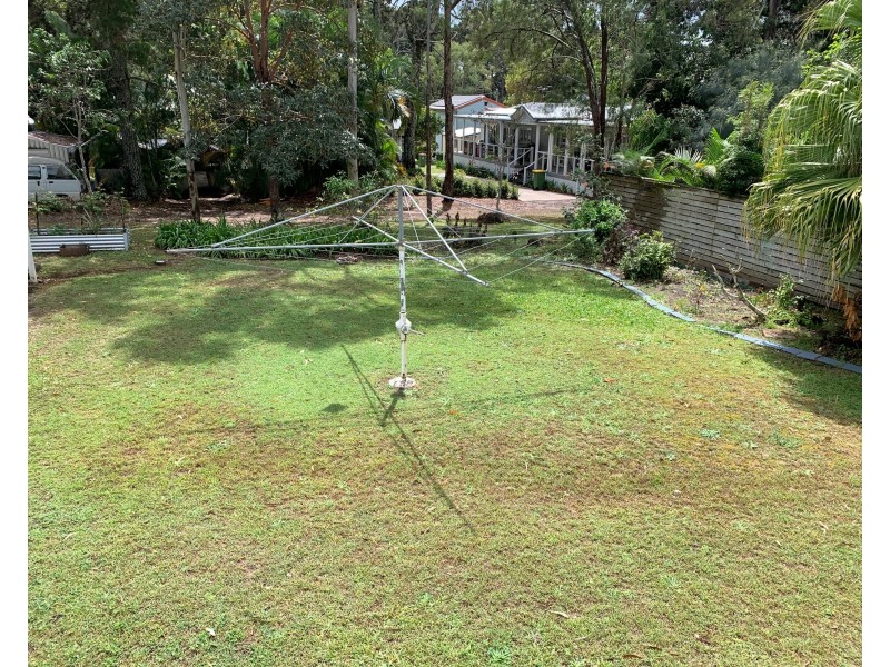 6 Mooroondu Street, Coochiemudlo Island QLD 4184