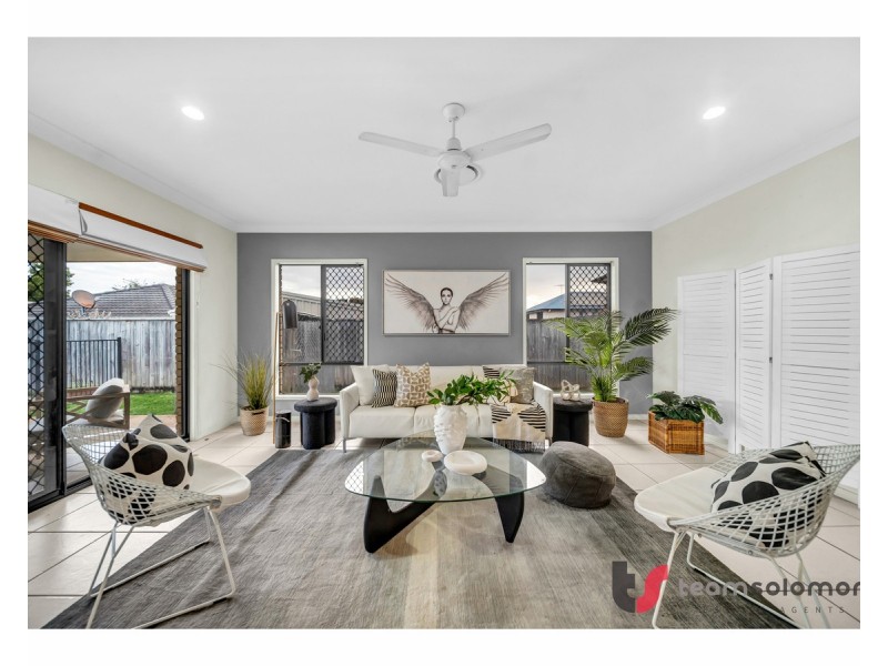 17 Horizon Place, Redland Bay QLD 4165