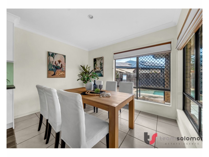 17 Horizon Place, Redland Bay QLD 4165