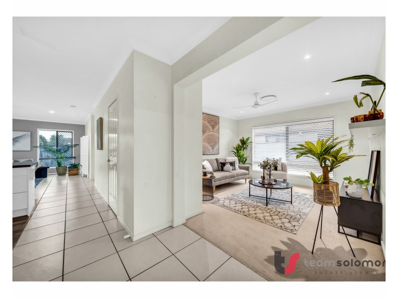 17 Horizon Place, Redland Bay QLD 4165