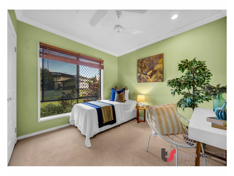17 Horizon Place, Redland Bay QLD 4165