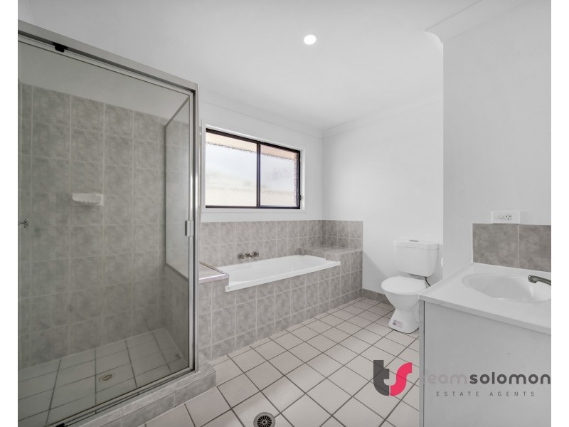 7 Crestlea Street, Victoria Point QLD 4165