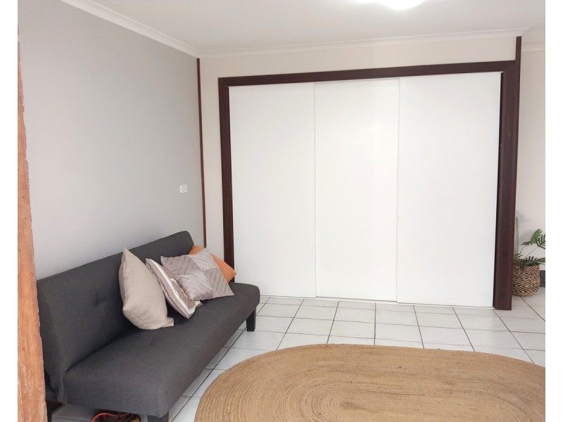 3 Mareela Street, Coochiemudlo Island QLD 4184
