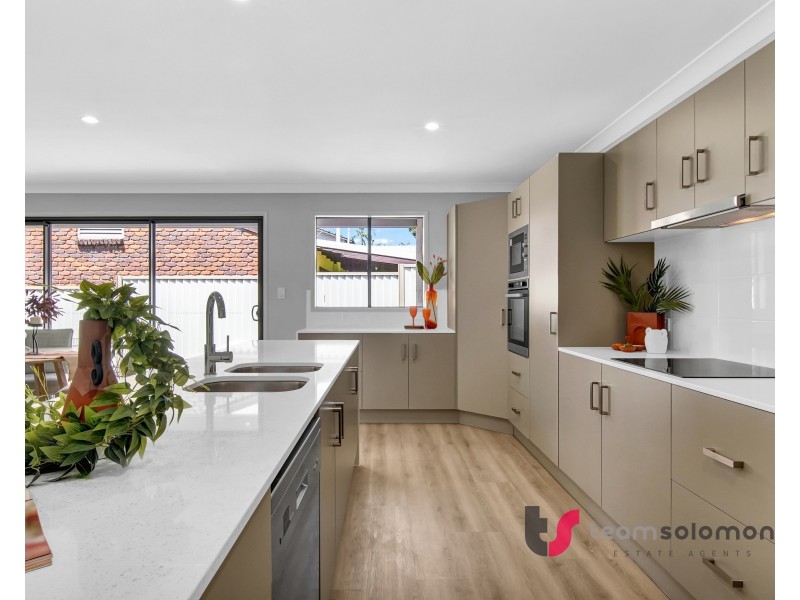 4 Tanderra Street, Cleveland QLD 4163
