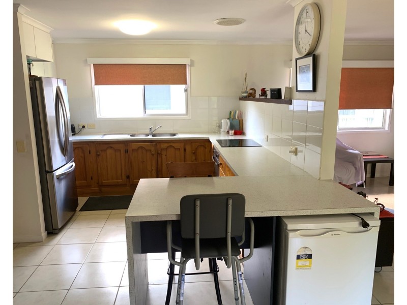 60 Elizabeth Street, Coochiemudlo Island QLD 4184