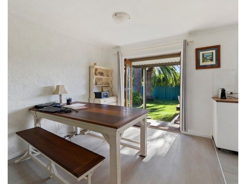1-3 Chestnut Crs, Victoria Point QLD 4165