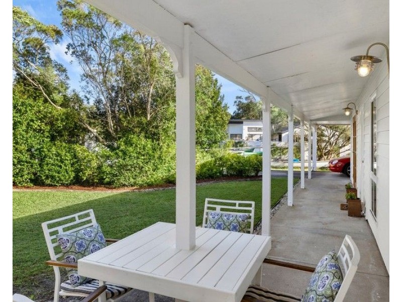 1-3 Chestnut Crs, Victoria Point QLD 4165