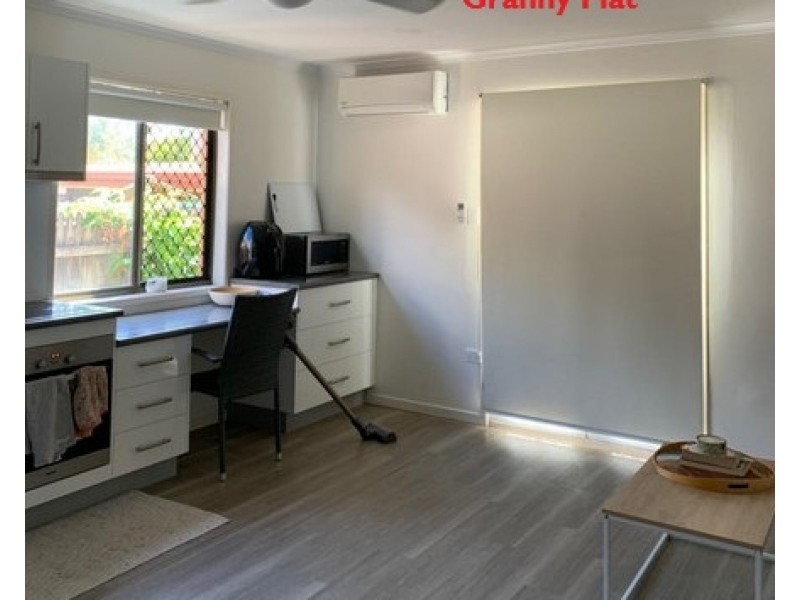 4a and 4b Tanderra Street, Cleveland QLD 4163