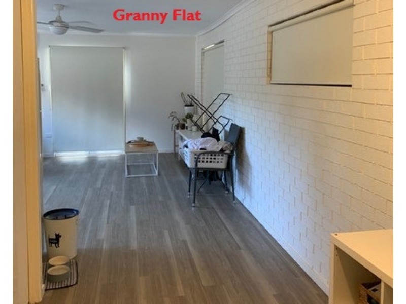 4a and 4b Tanderra Street, Cleveland QLD 4163