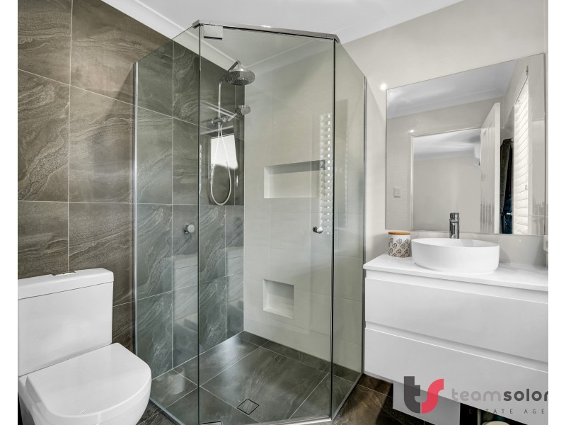 42/333 Colburn Avenue, Victoria Point QLD 4165