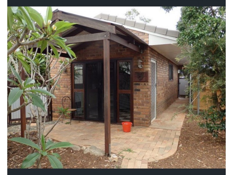 8 Chinnock Street, Alexandra Hills QLD 4161