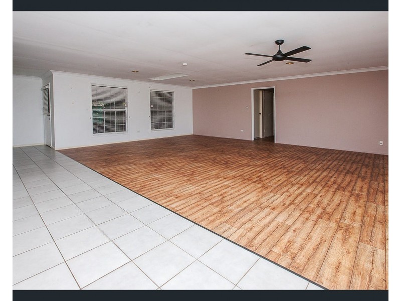 8 Chinnock Street, Alexandra Hills QLD 4161
