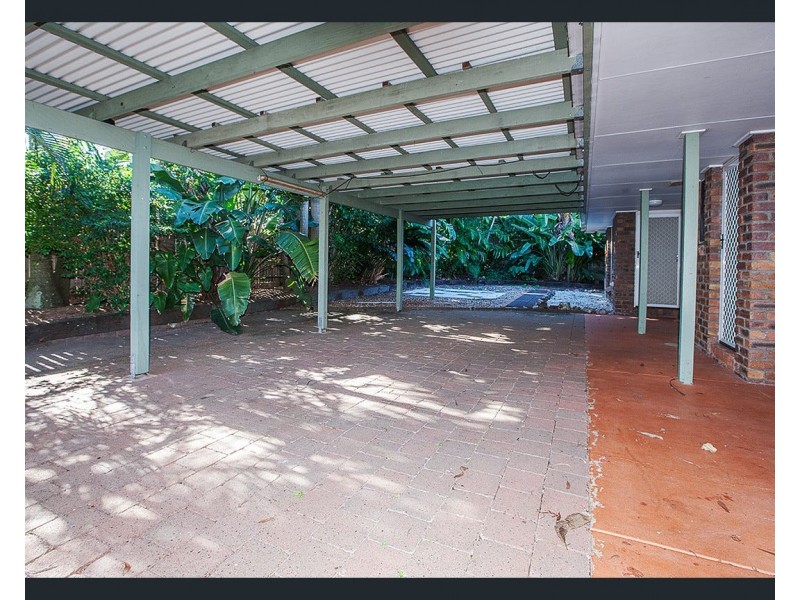 8 Chinnock Street, Alexandra Hills QLD 4161