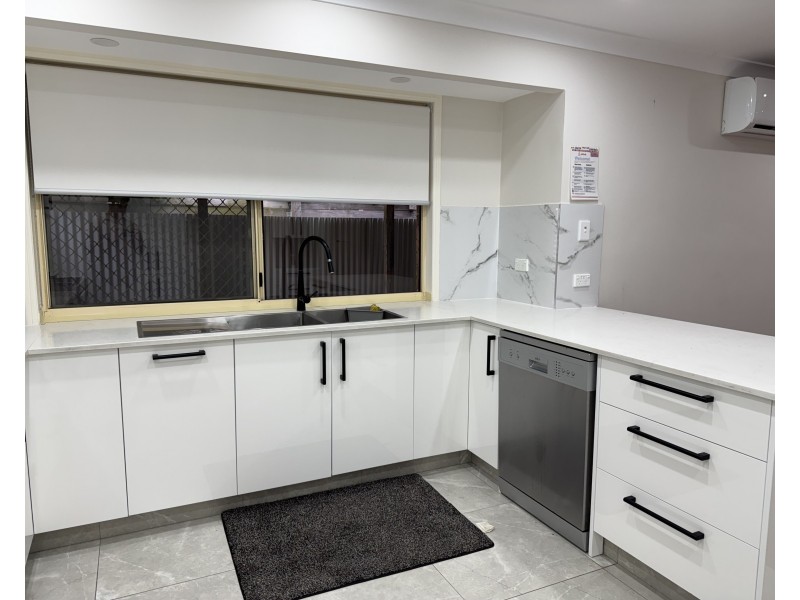 6a Holz Street, Victoria Point QLD 4165