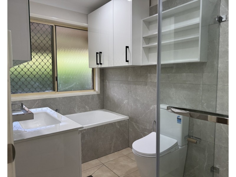 6a Holz Street, Victoria Point QLD 4165
