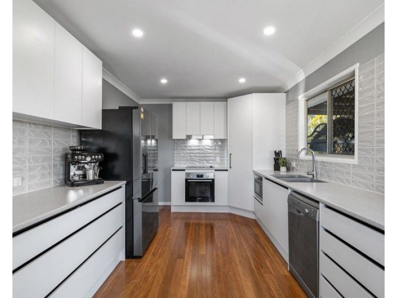 7 Hampton Street, Alexandra Hills QLD 4161