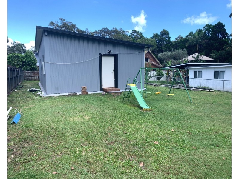 5 Cypress Street, Coochiemudlo Island QLD 4184