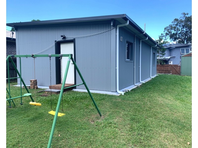 5 Cypress Street, Coochiemudlo Island QLD 4184