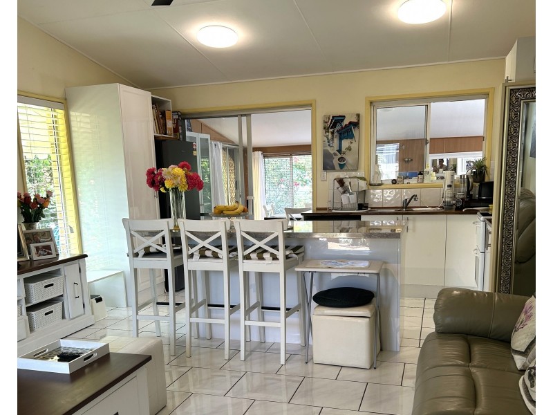 154 Cane Street, Redland Bay QLD 4165