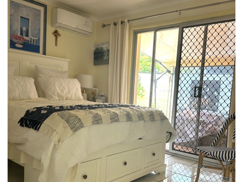 154 Cane Street, Redland Bay QLD 4165
