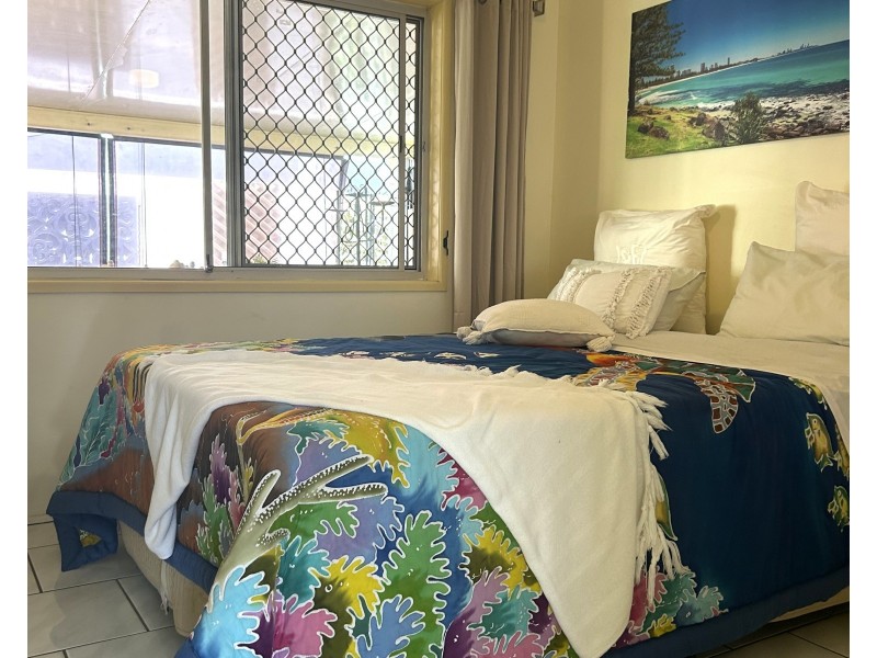 154 Cane Street, Redland Bay QLD 4165